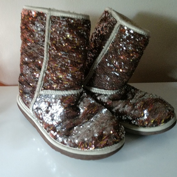 UGG Shoes - Ugh Boots